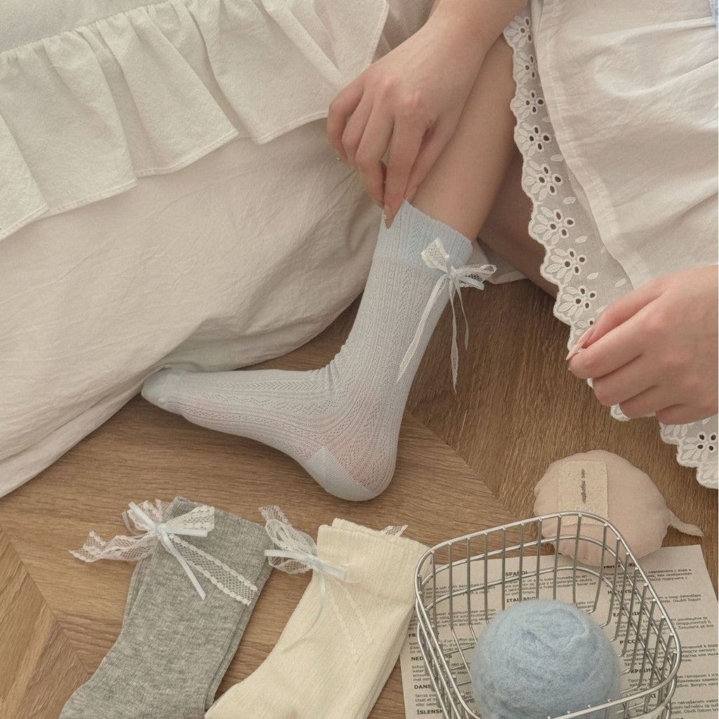 Lacielle Lace Ribbon Ballet Socks
