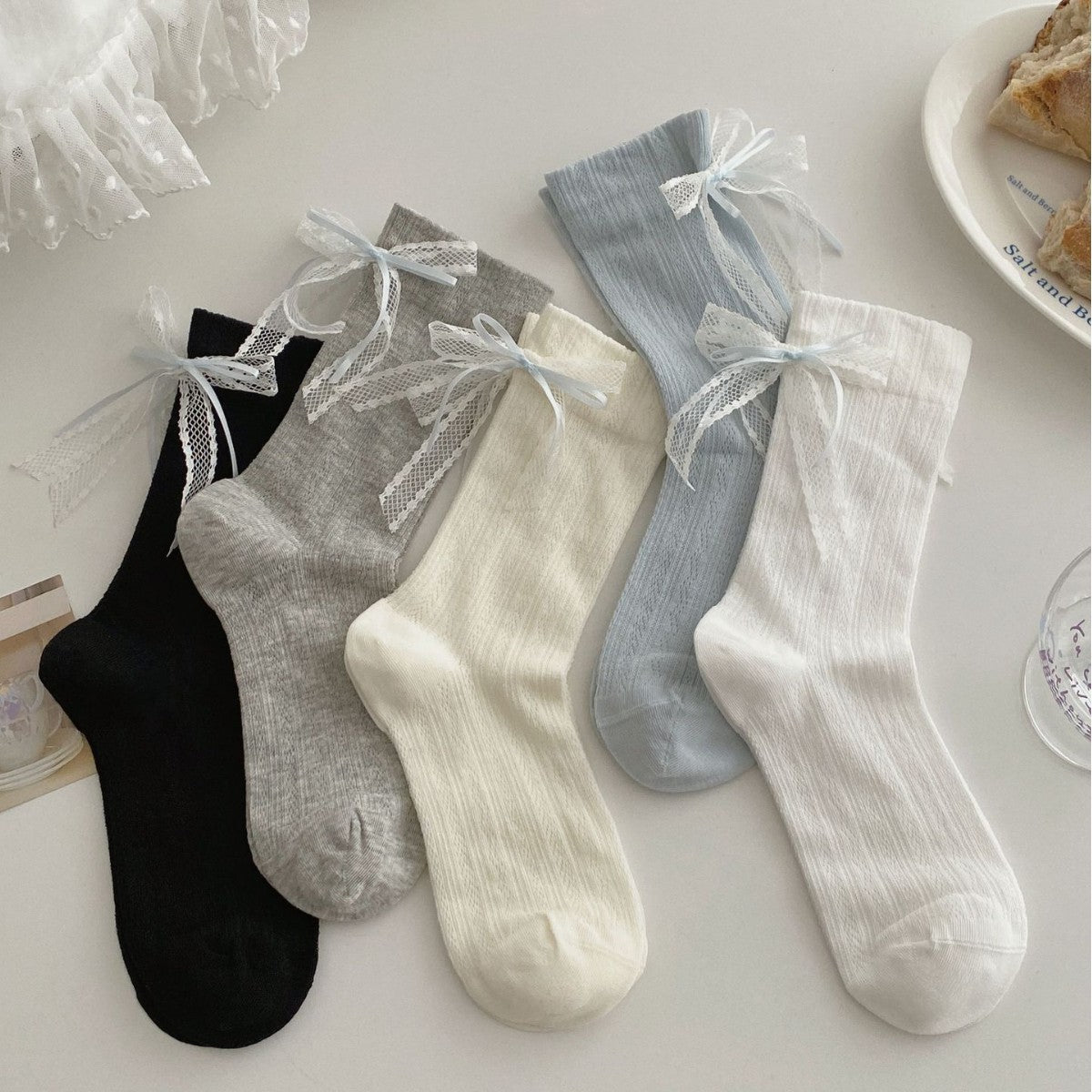 Lacielle Lace Ribbon Ballet Socks