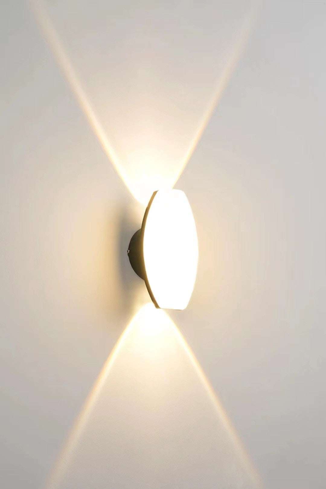 Outdoor LED Wall Lamp