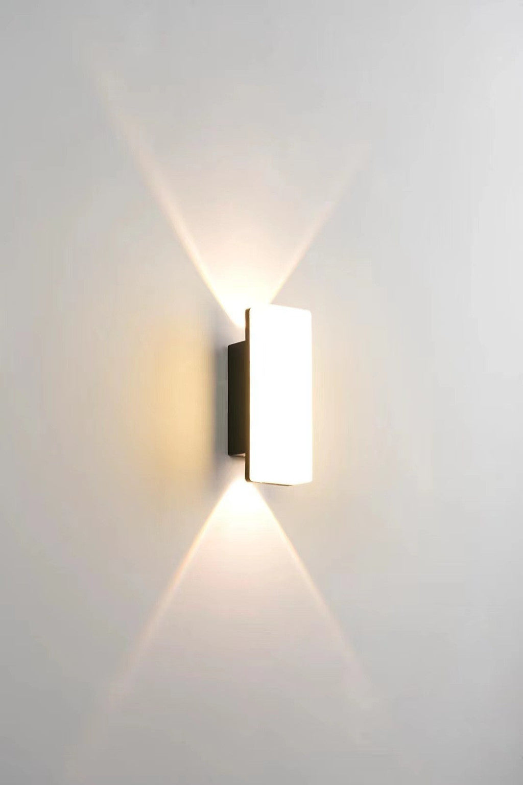 Outdoor LED Wall Lamp