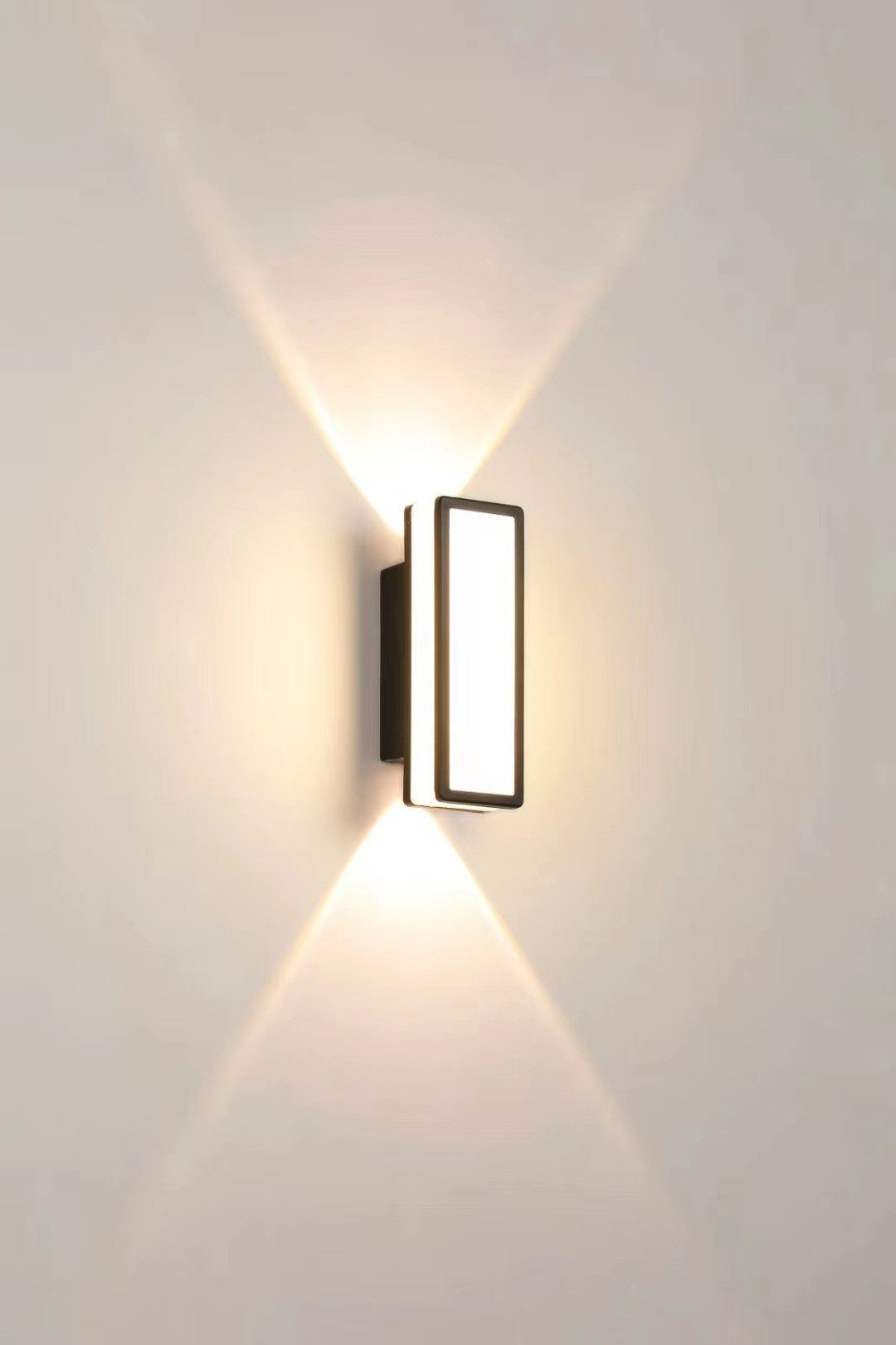 Outdoor LED Wall Lamp