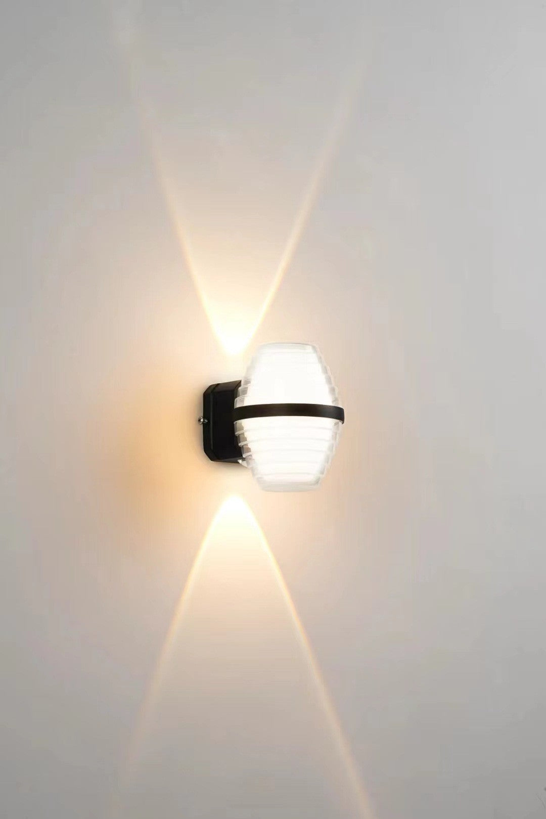 Outdoor LED Wall Lamp