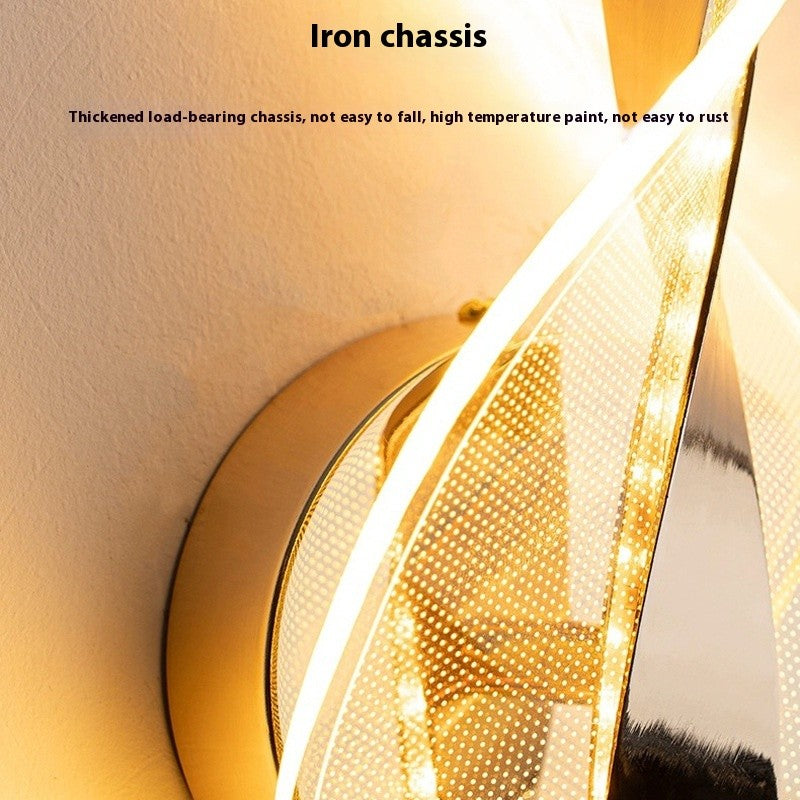 Small Gold Droplight